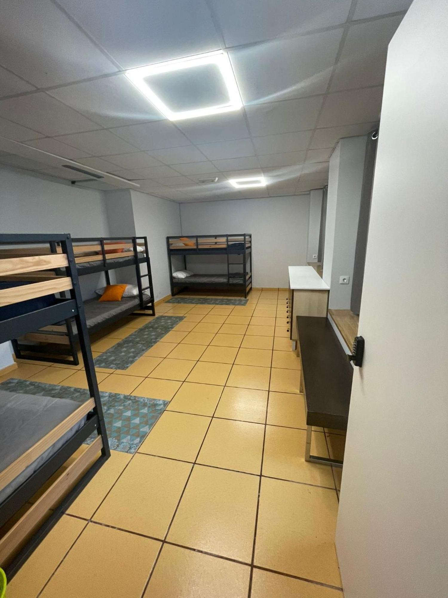 Hostel Cangas Exterior photo